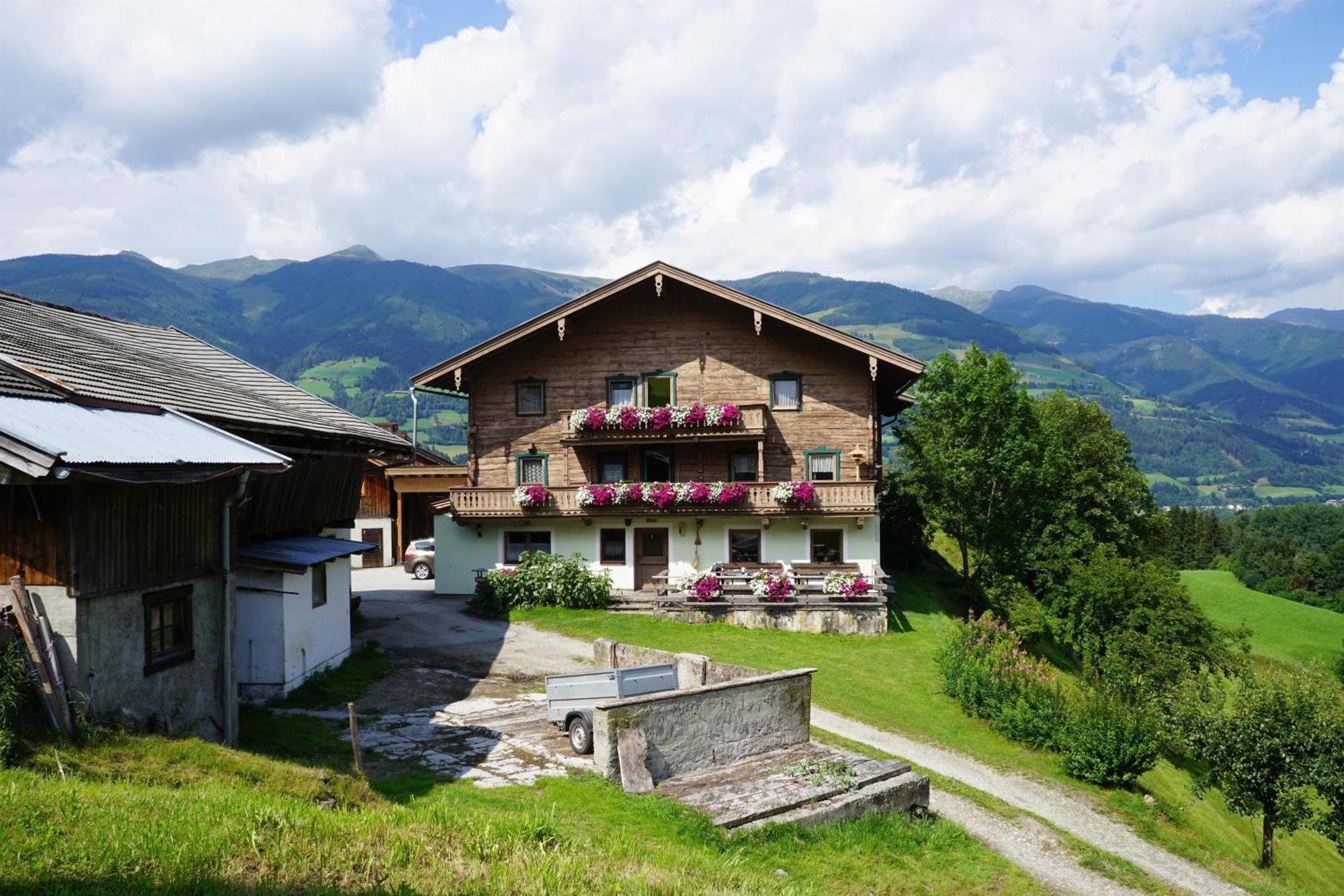 Hintergugg Villa มิทเทอร์ซิลล์ ภายนอก รูปภาพ